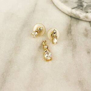 Vintage Crystal Jewelry Set‎ - Clear on Gold Toned Metal, Pendant Stud Earrings